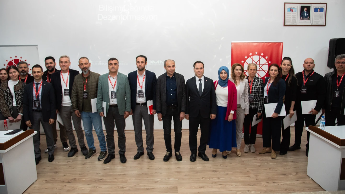 Selçuk Üniversitesinde ‘Bilişim Çağında Dezenformasyon’ anlatıldı